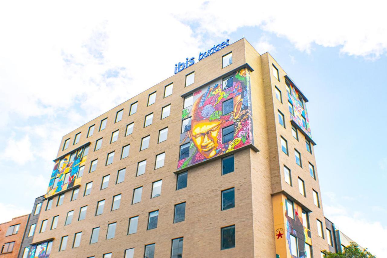 ibis budget Bogota Marly Bagian luar foto